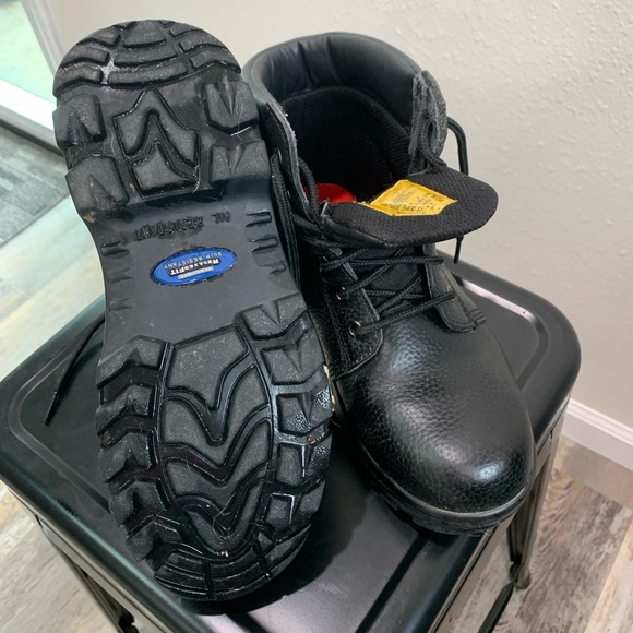 🚫SOLD🚫Women’s Skechers | Workshire Peril Steel Toe Boots sz 8.5 - Picture 4 of 8